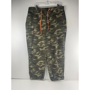 NWT Men's Walker Hayes Straight Fit Flat Front Camoflauge Pants, Size XL‎